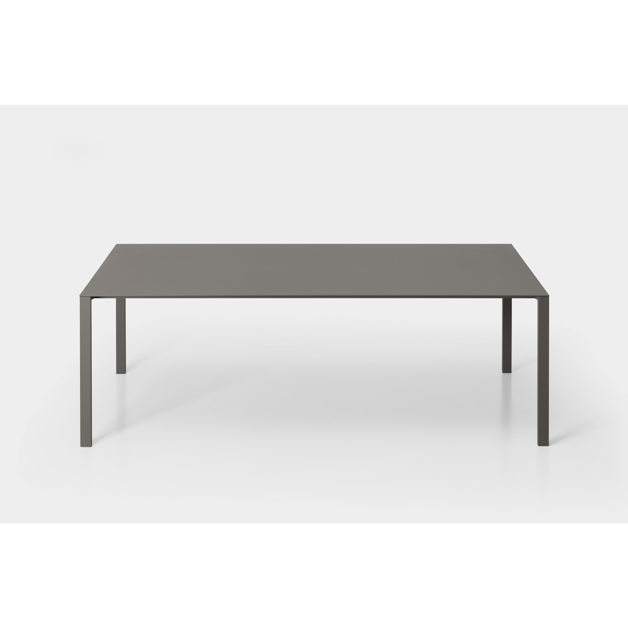 THIN-K Extending table By Kristalia
